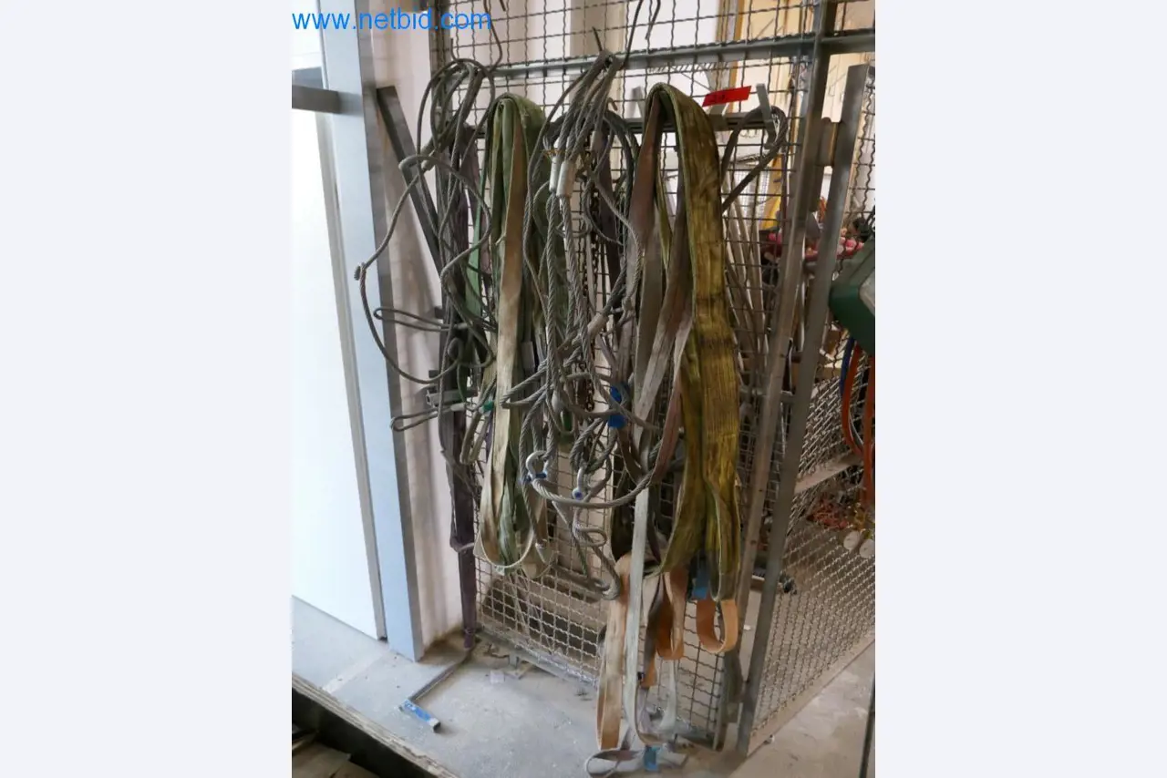 Máquinas en buen estado del sector del diseño de interiores y la construcción-1