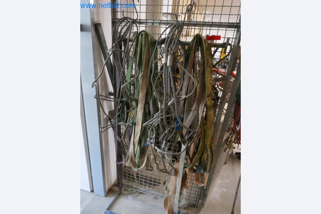 Máquinas en buen estado del sector del diseño de interiores y la construcción-2