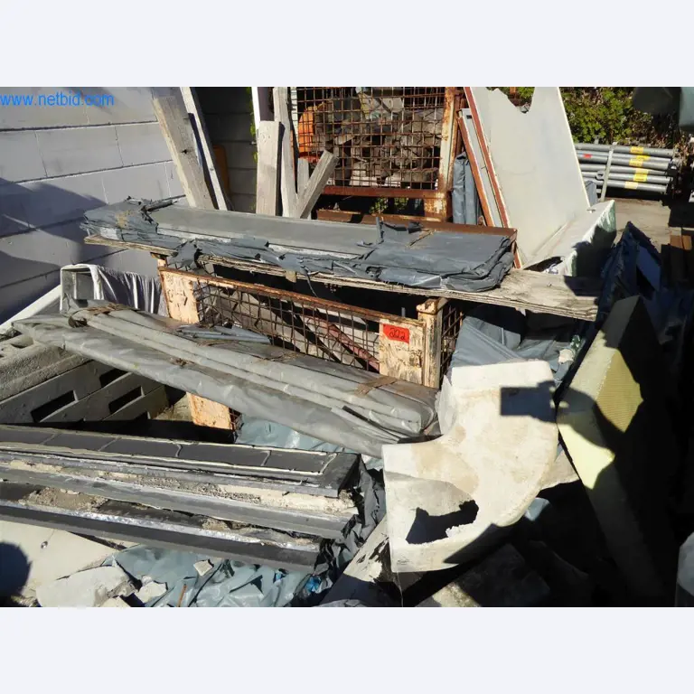 Dobro vzdrževani stroji iz sektorja notranjega oblikovanja in gradbeništva-3