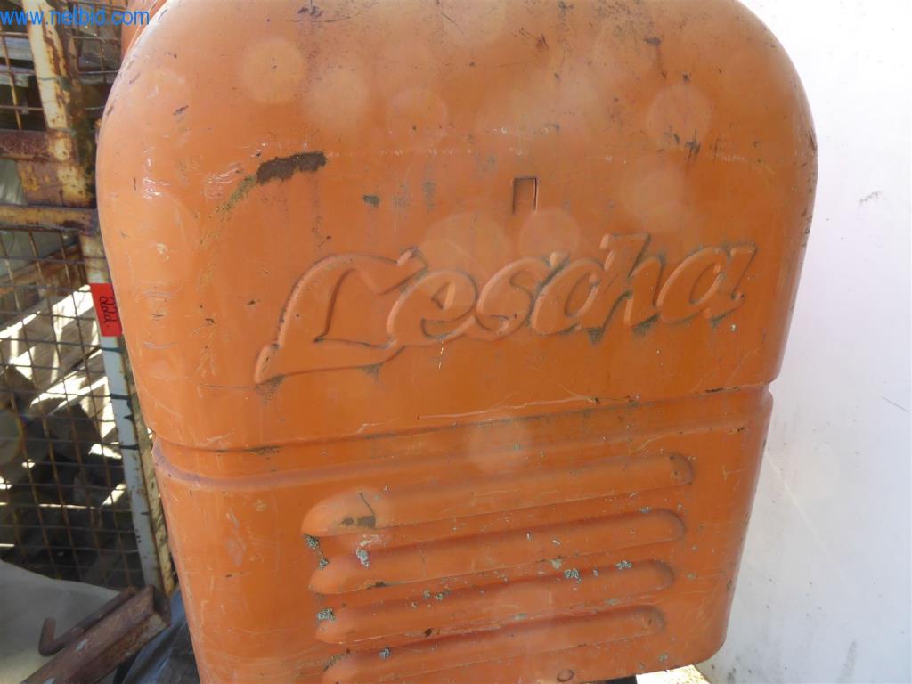 Máquinas en buen estado del sector del diseño de interiores y la construcción-2