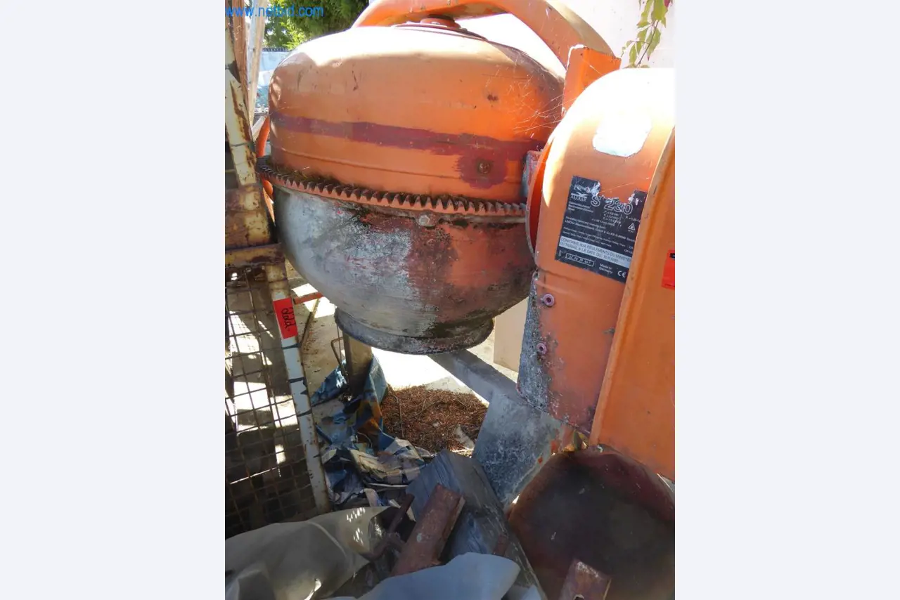 Goed onderhouden machines uit de interieur- en bouwsector-4