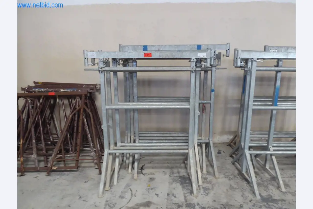 Dobro vzdrževani stroji iz sektorja notranjega oblikovanja in gradbeništva-1