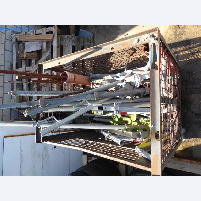 Dobře udržované stroje z oblasti interiérového designu a stavebnictví-2