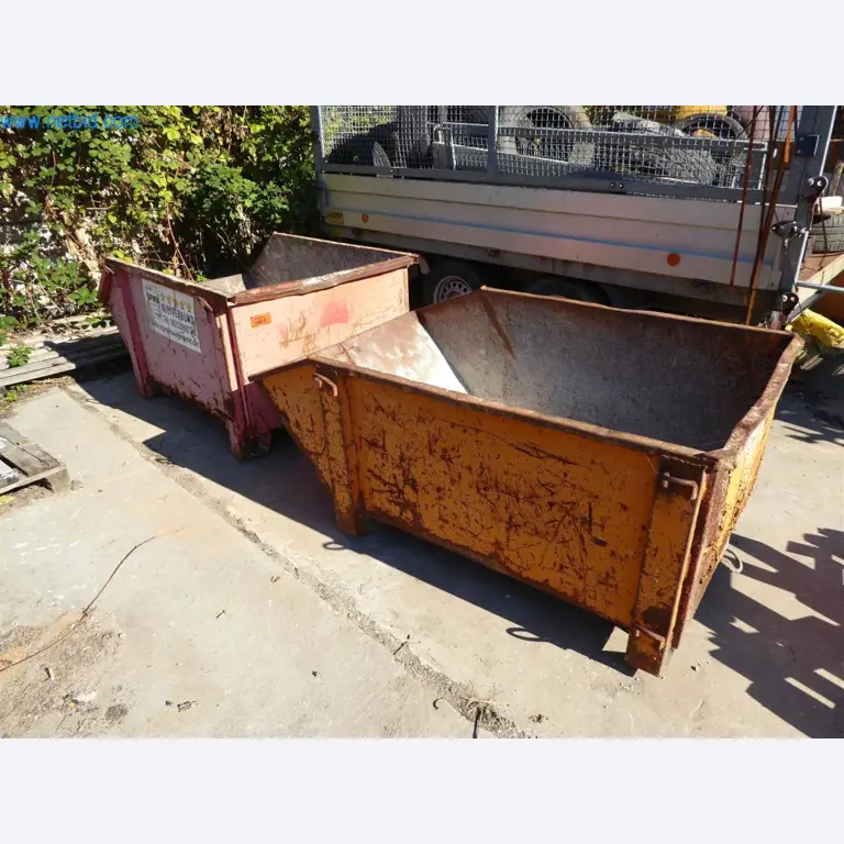 Dobro vzdrževani stroji iz sektorja notranjega oblikovanja in gradbeništva-1