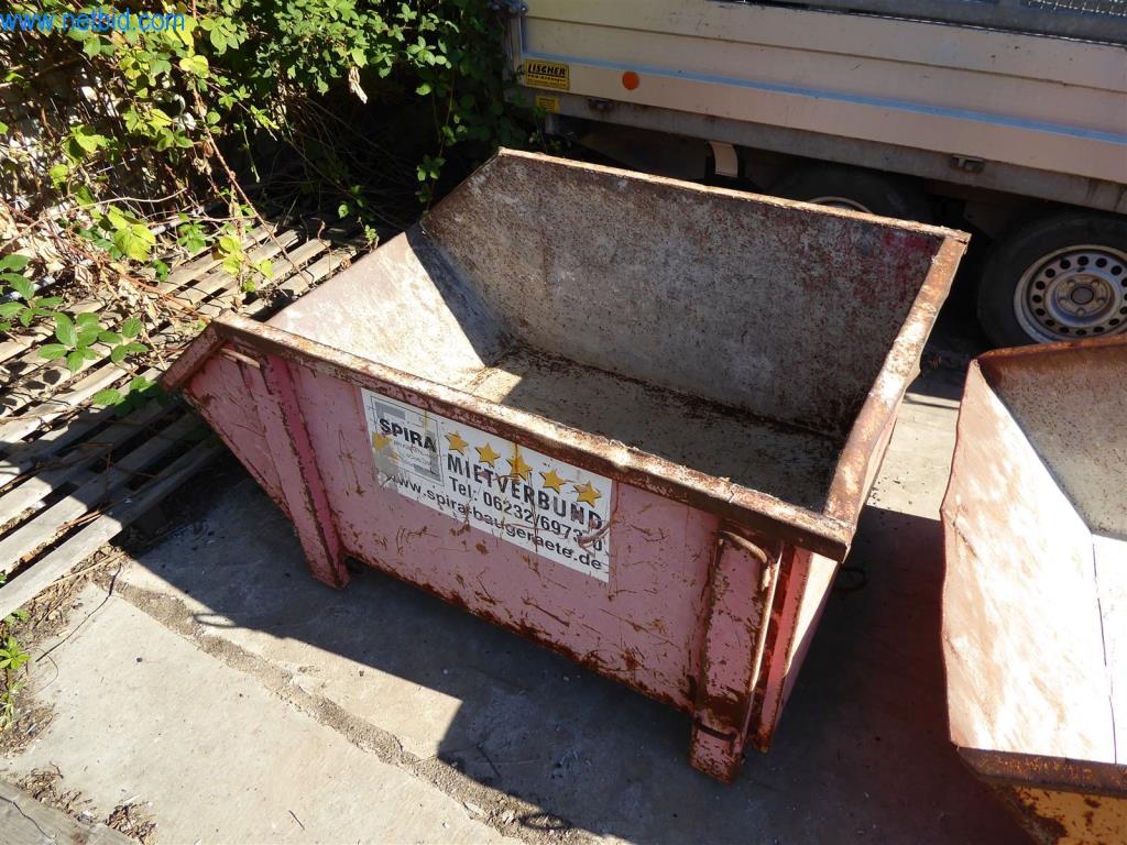 Dobro vzdrževani stroji iz sektorja notranjega oblikovanja in gradbeništva-2