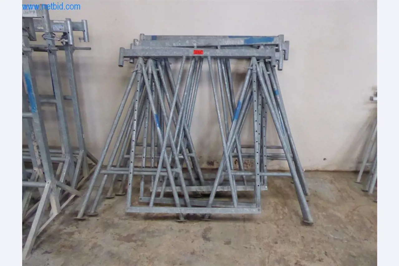 Dobro vzdrževani stroji iz sektorja notranjega oblikovanja in gradbeništva-1