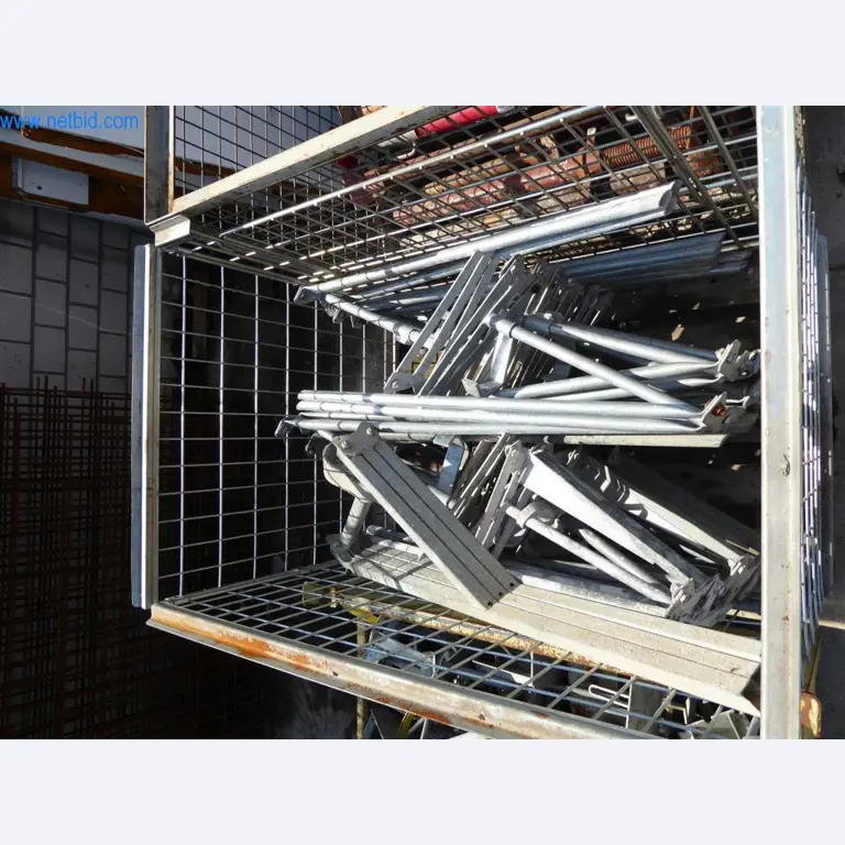 Máquinas en buen estado del sector del diseño de interiores y la construcción-2