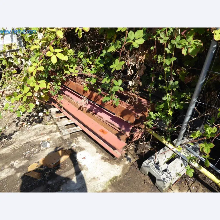 Máquinas en buen estado del sector del diseño de interiores y la construcción-1