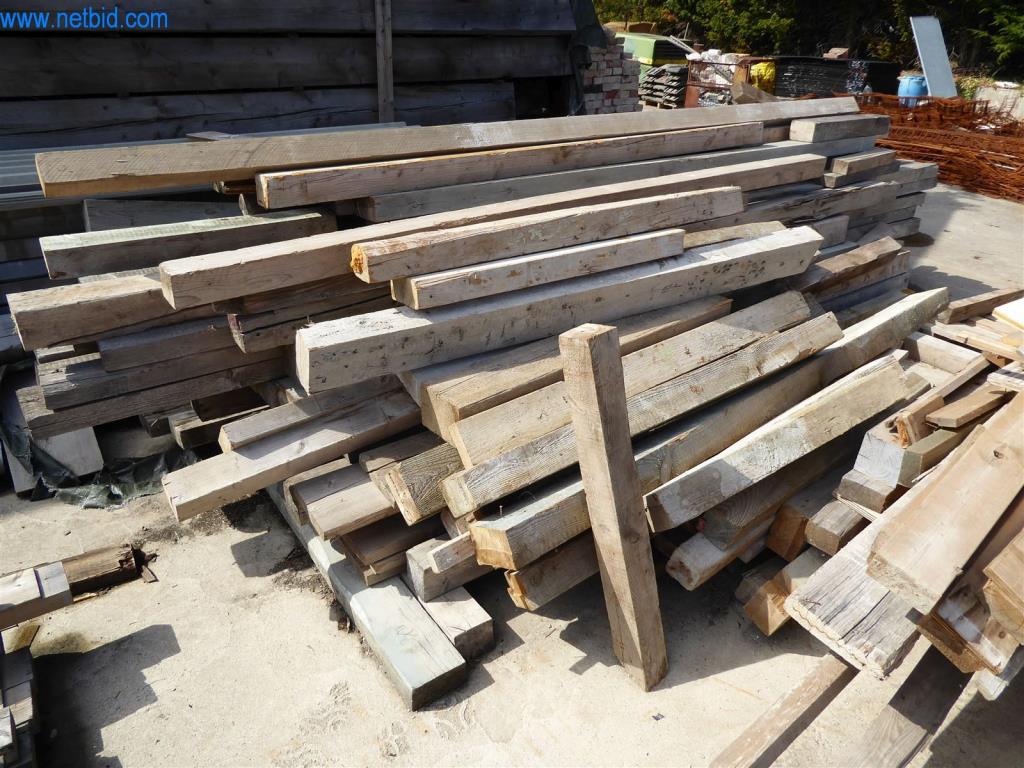 Máquinas en buen estado del sector del diseño de interiores y la construcción-3