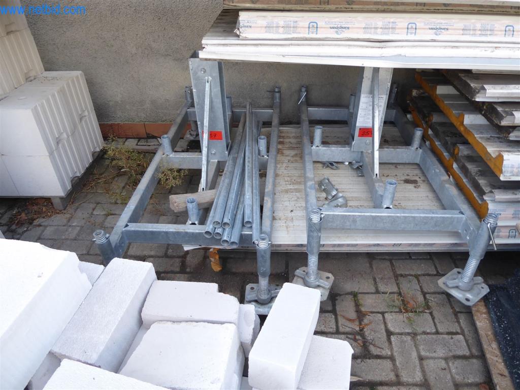 Máquinas bem conservadas do sector da decoração de interiores e da construção-4