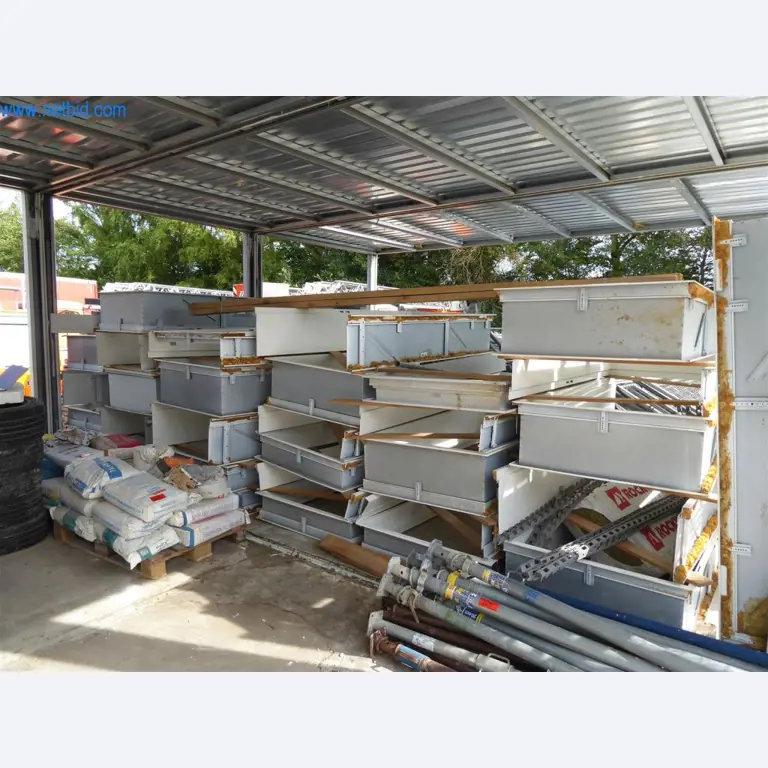 Máquinas en buen estado del sector del diseño de interiores y la construcción-11