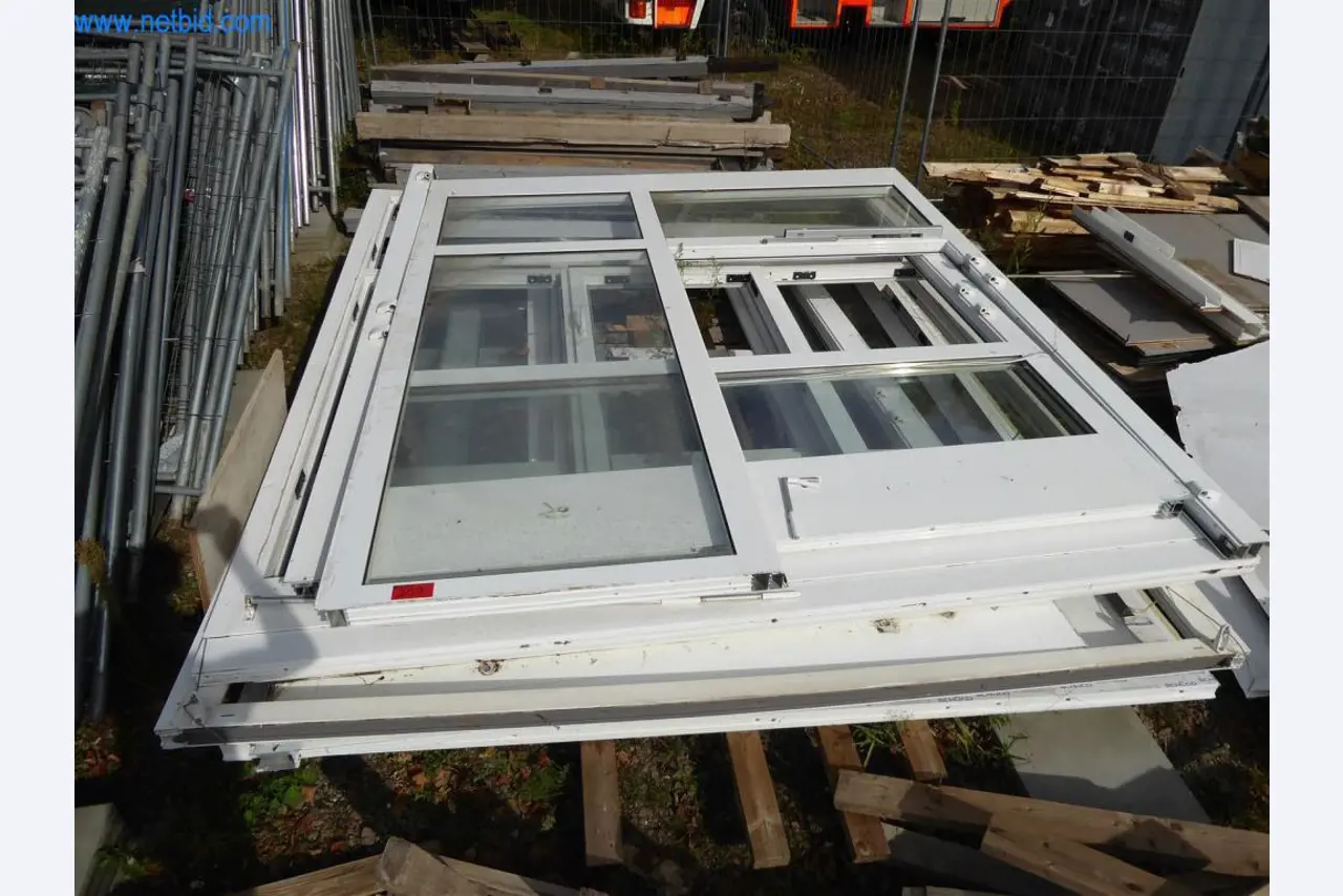 Máquinas en buen estado del sector del diseño de interiores y la construcción-13