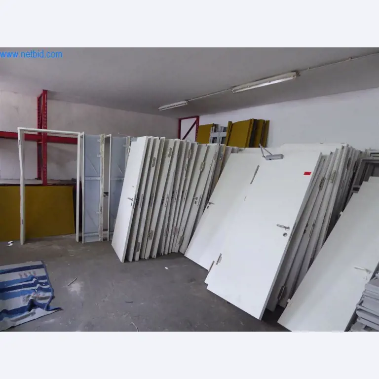 Máquinas en buen estado del sector del diseño de interiores y la construcción-19