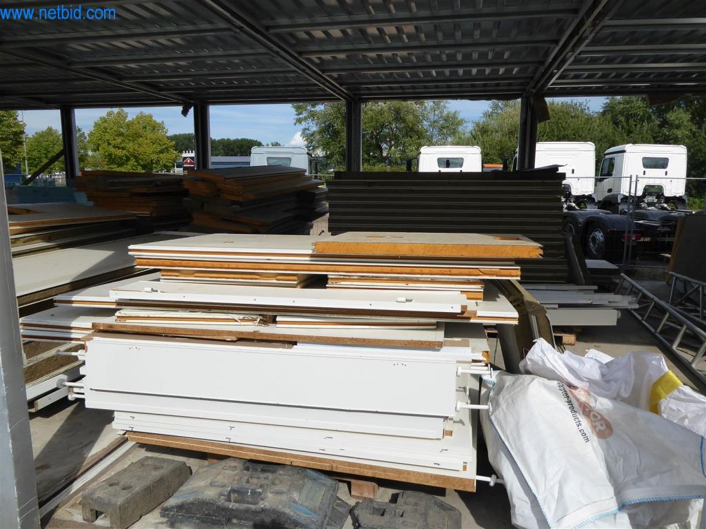 Máquinas bem conservadas do sector da decoração de interiores e da construção-5