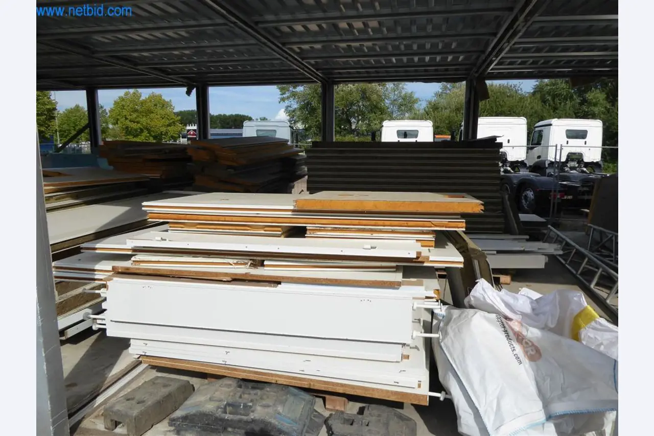 Máquinas en buen estado del sector del diseño de interiores y la construcción-5