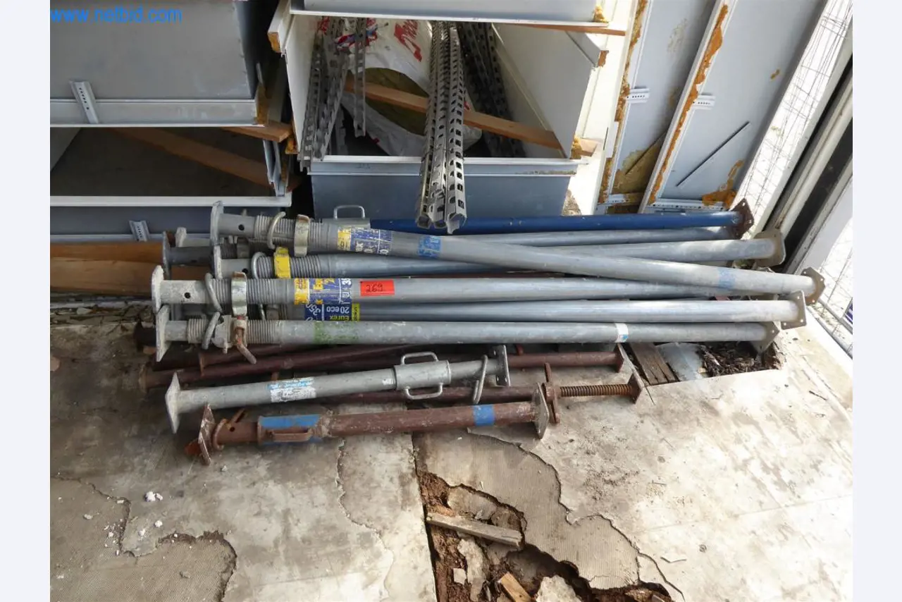 Dobře udržované stroje z oblasti interiérového designu a stavebnictví-1