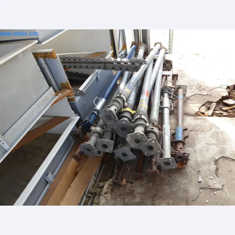 Dobře udržované stroje z oblasti interiérového designu a stavebnictví-2