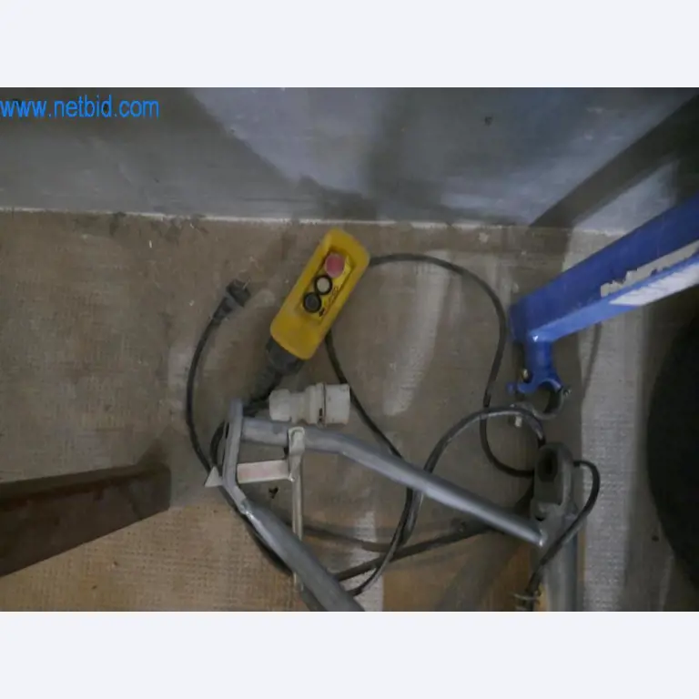 Goed onderhouden machines uit de interieur- en bouwsector-3