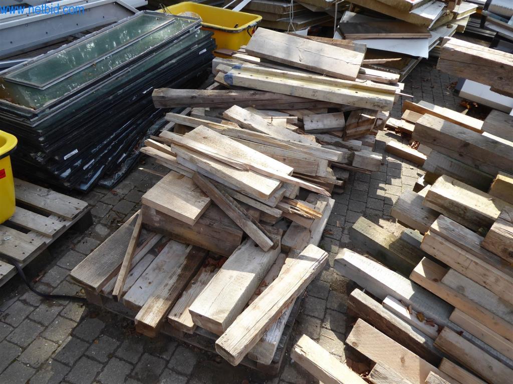 Dobře udržované stroje z oblasti interiérového designu a stavebnictví-8