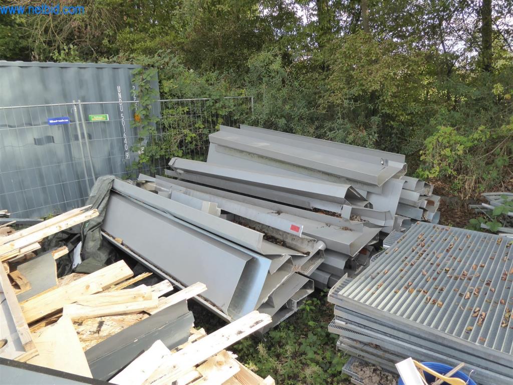 Dobře udržované stroje z oblasti interiérového designu a stavebnictví-1