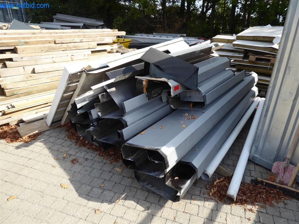 Dobře udržované stroje z oblasti interiérového designu a stavebnictví-2