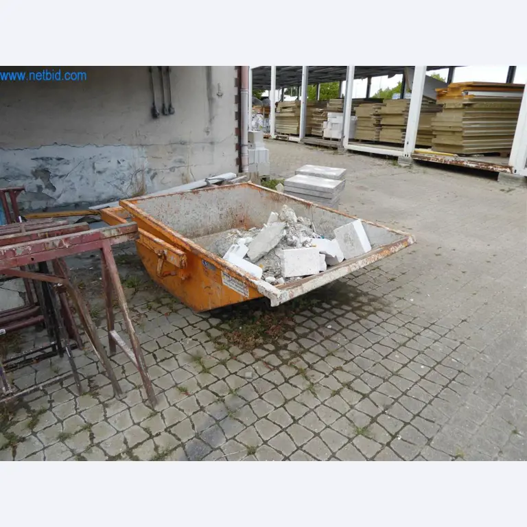 Dobro vzdrževani stroji iz sektorja notranjega oblikovanja in gradbeništva-2