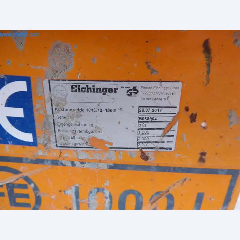 Dobro vzdrževani stroji iz sektorja notranjega oblikovanja in gradbeništva-3