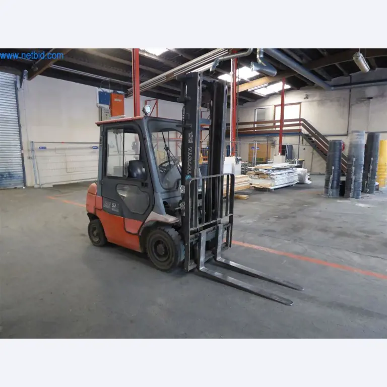 Goed onderhouden machines uit de interieur- en bouwsector-2