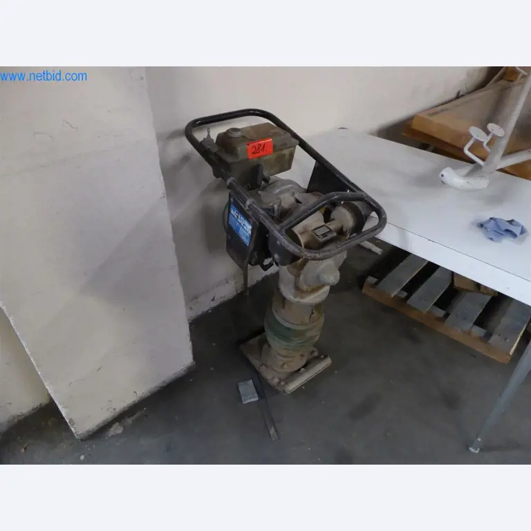 Gepflegte Maschinen aus dem Bereich Innenausbau und Bauhandwerk-1