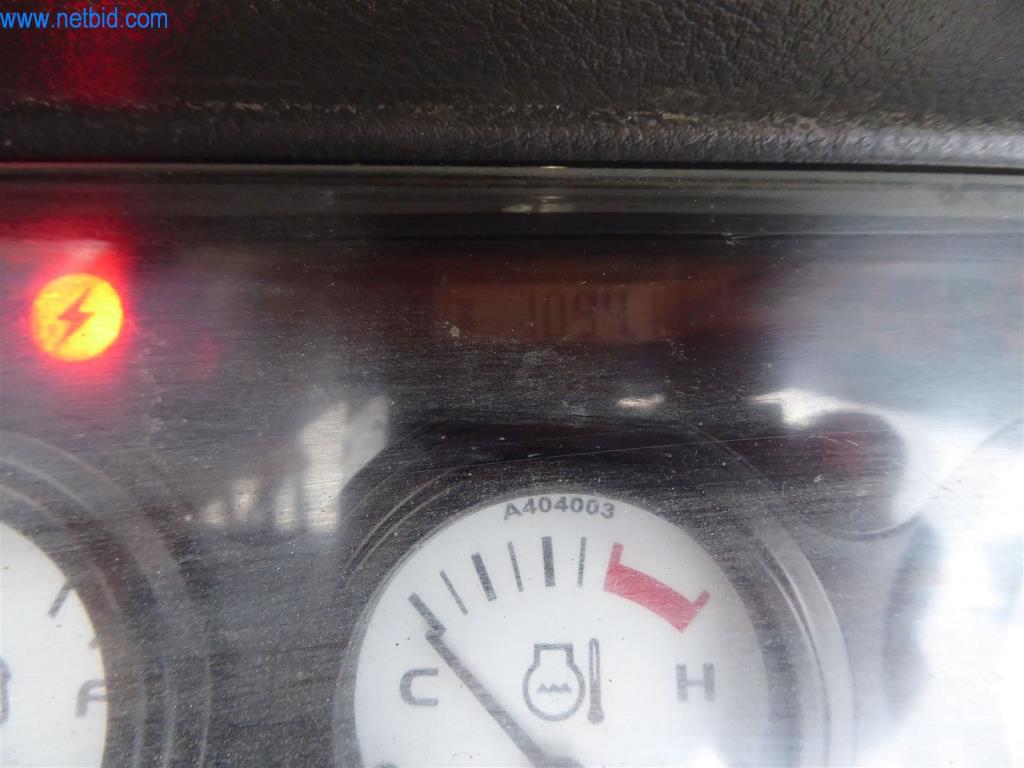 Máquinas bem conservadas do sector da decoração de interiores e da construção-9