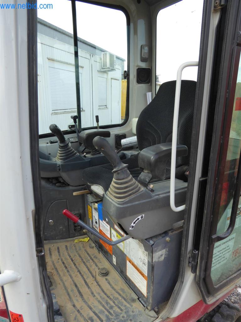 Máquinas bem conservadas do sector da decoração de interiores e da construção-6