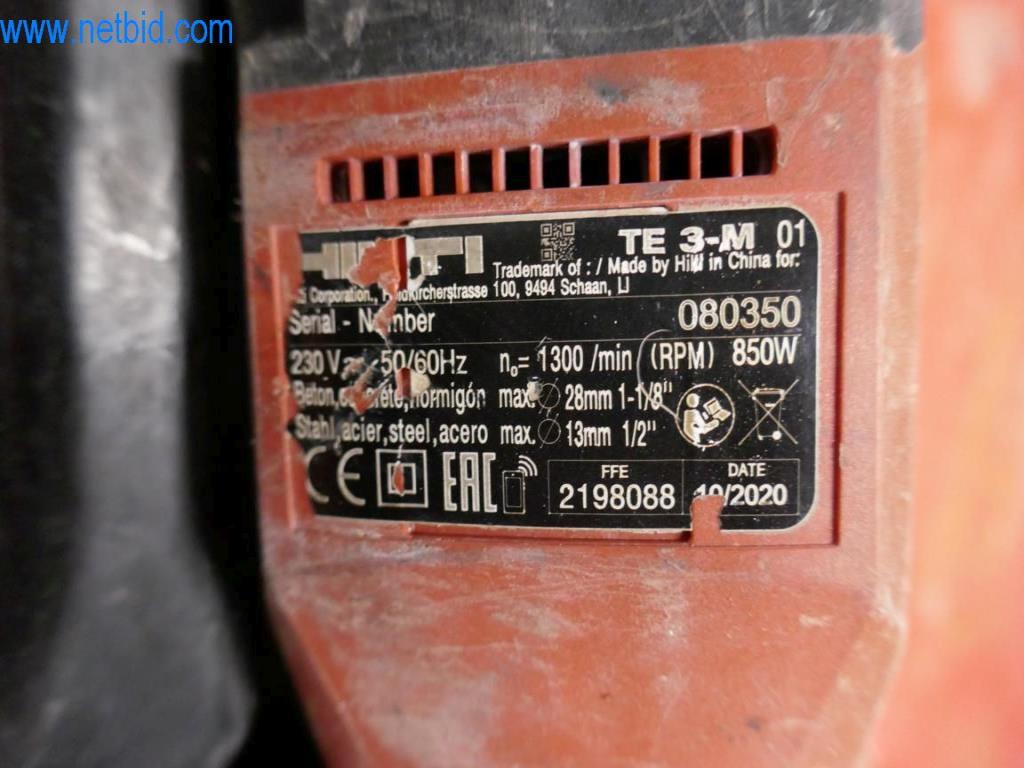 Dobro vzdrževani stroji iz sektorja notranjega oblikovanja in gradbeništva-2