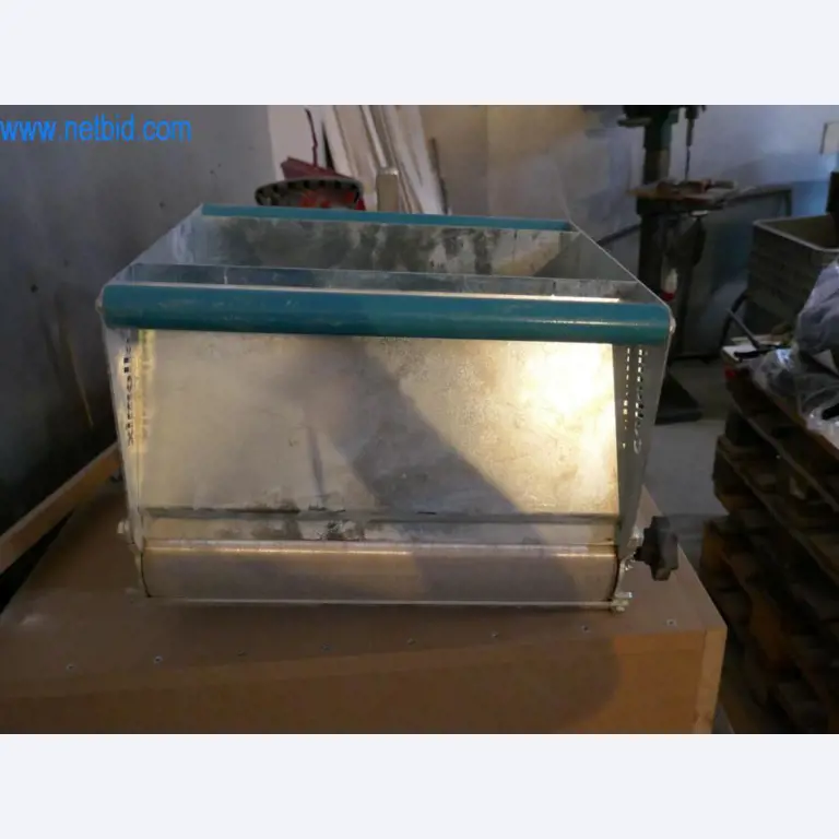 Máquinas en buen estado del sector del diseño de interiores y la construcción-2