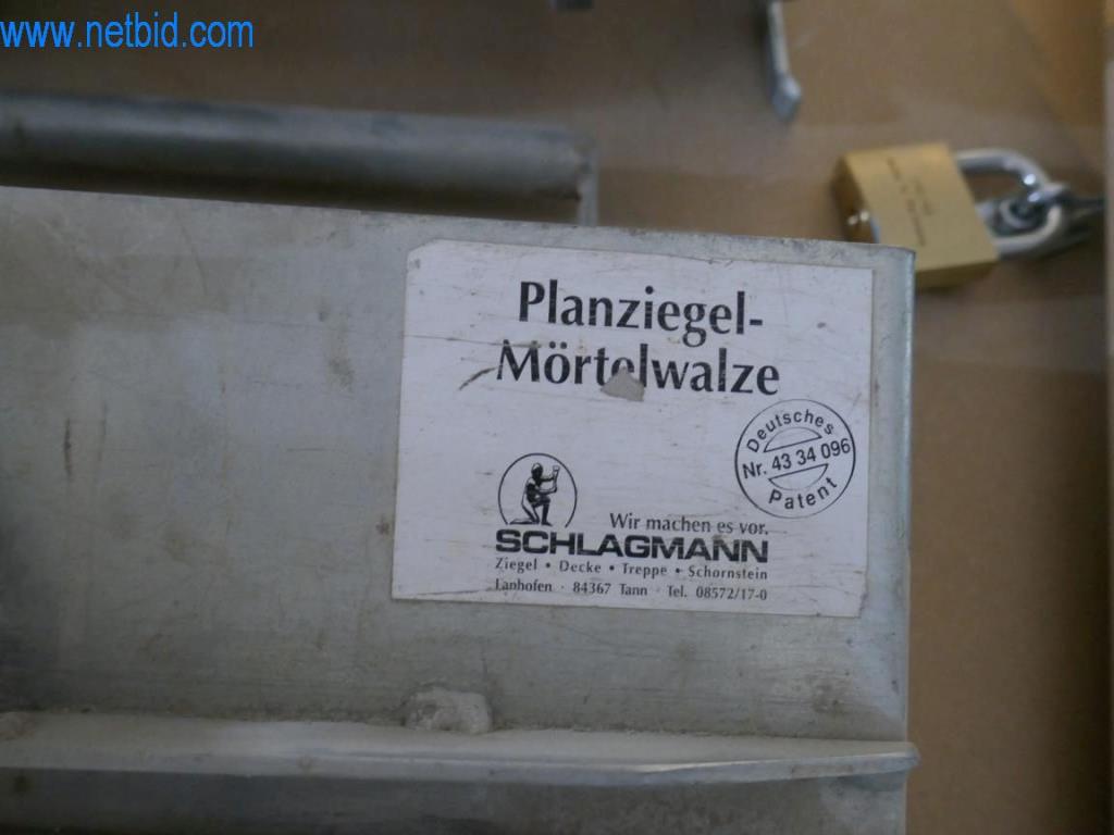 Máquinas en buen estado del sector del diseño de interiores y la construcción-4