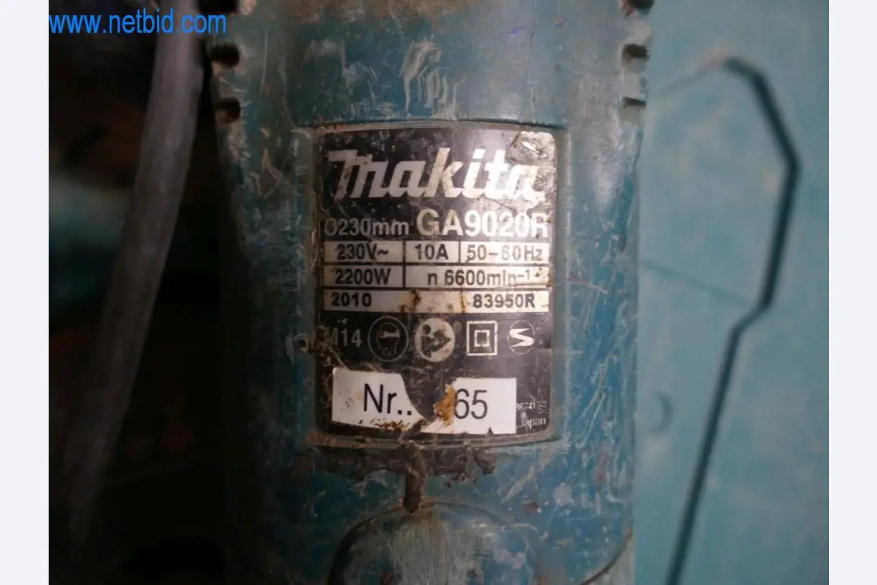 Well-maintained machines from the interior finishing and building trades sector-3