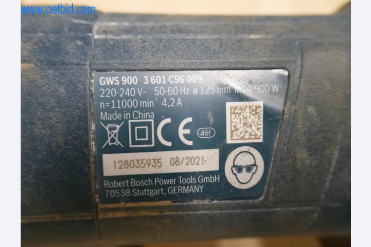 Dobře udržované stroje z oblasti interiérového designu a stavebnictví-6