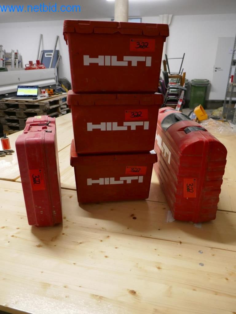 Máquinas en buen estado del sector del diseño de interiores y la construcción-7