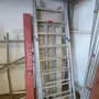 thumbnail-Dobro vzdrževani stroji iz sektorja notranjega oblikovanja in gradbeništva-1