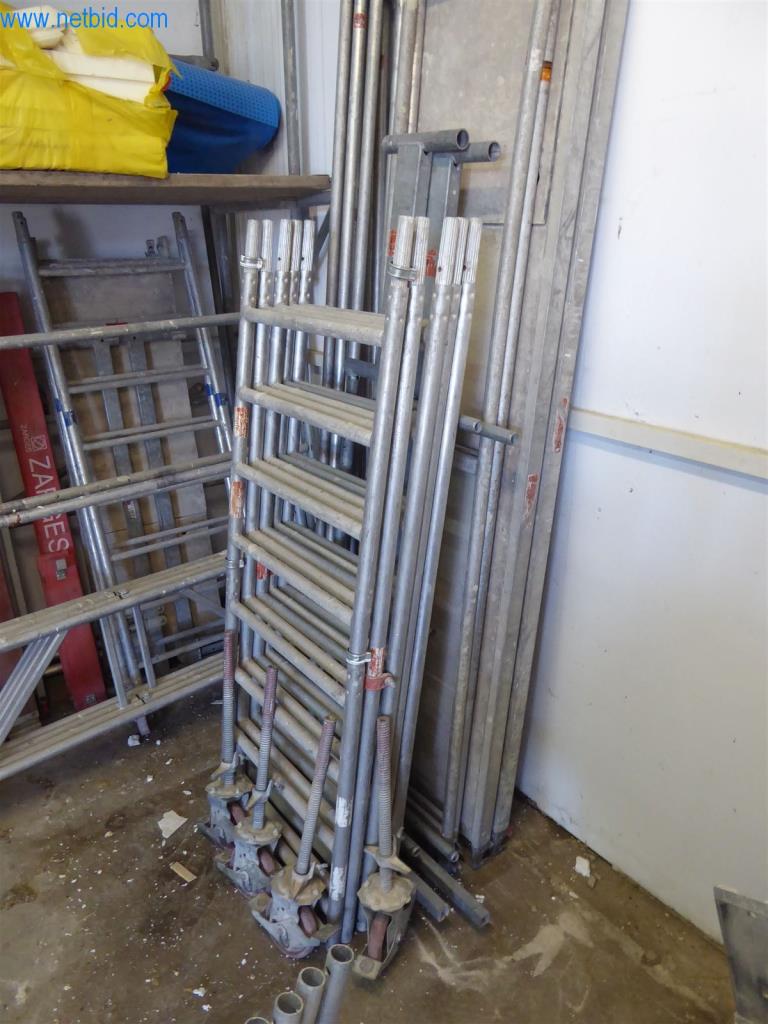 Máquinas bem conservadas do sector da decoração de interiores e da construção-2