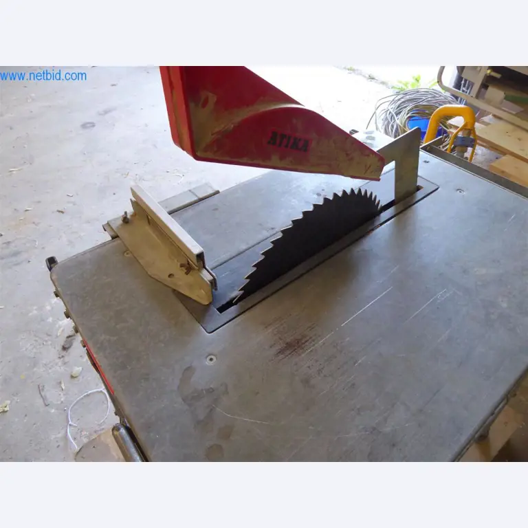 Goed onderhouden machines uit de interieur- en bouwsector-3