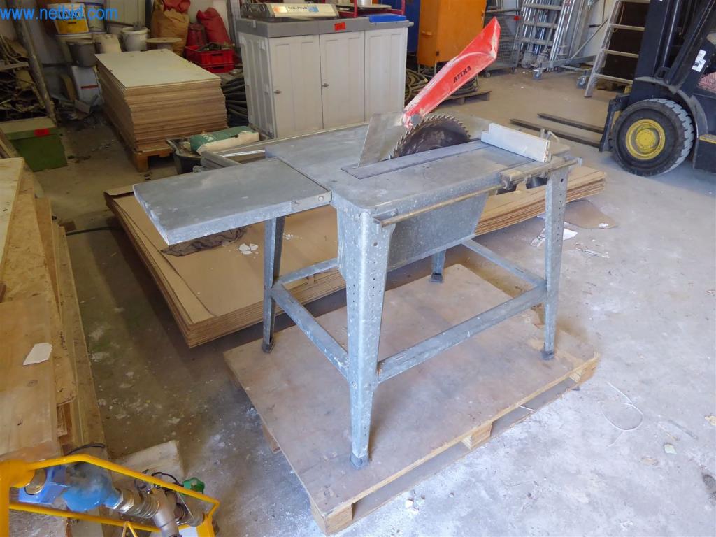 Máquinas en buen estado del sector del diseño de interiores y la construcción-4