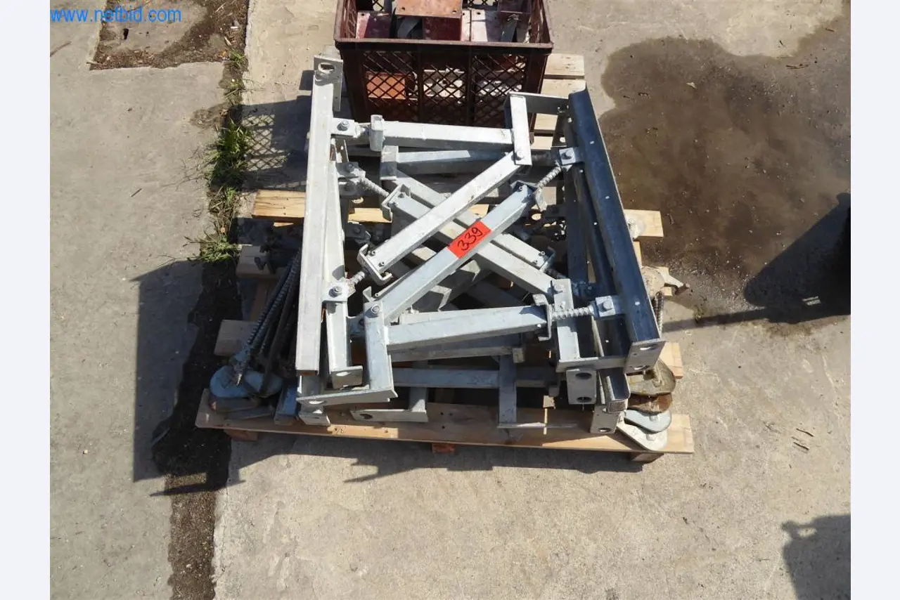 Máquinas en buen estado del sector del diseño de interiores y la construcción-1