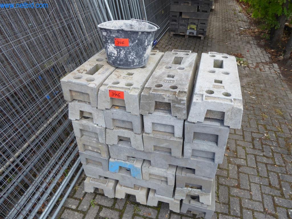 Dobro vzdrževani stroji iz sektorja notranjega oblikovanja in gradbeništva-2