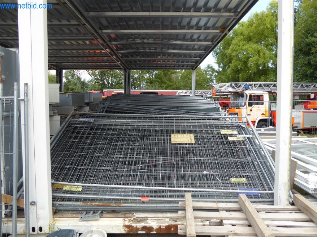 Dobro vzdrževani stroji iz sektorja notranjega oblikovanja in gradbeništva-2