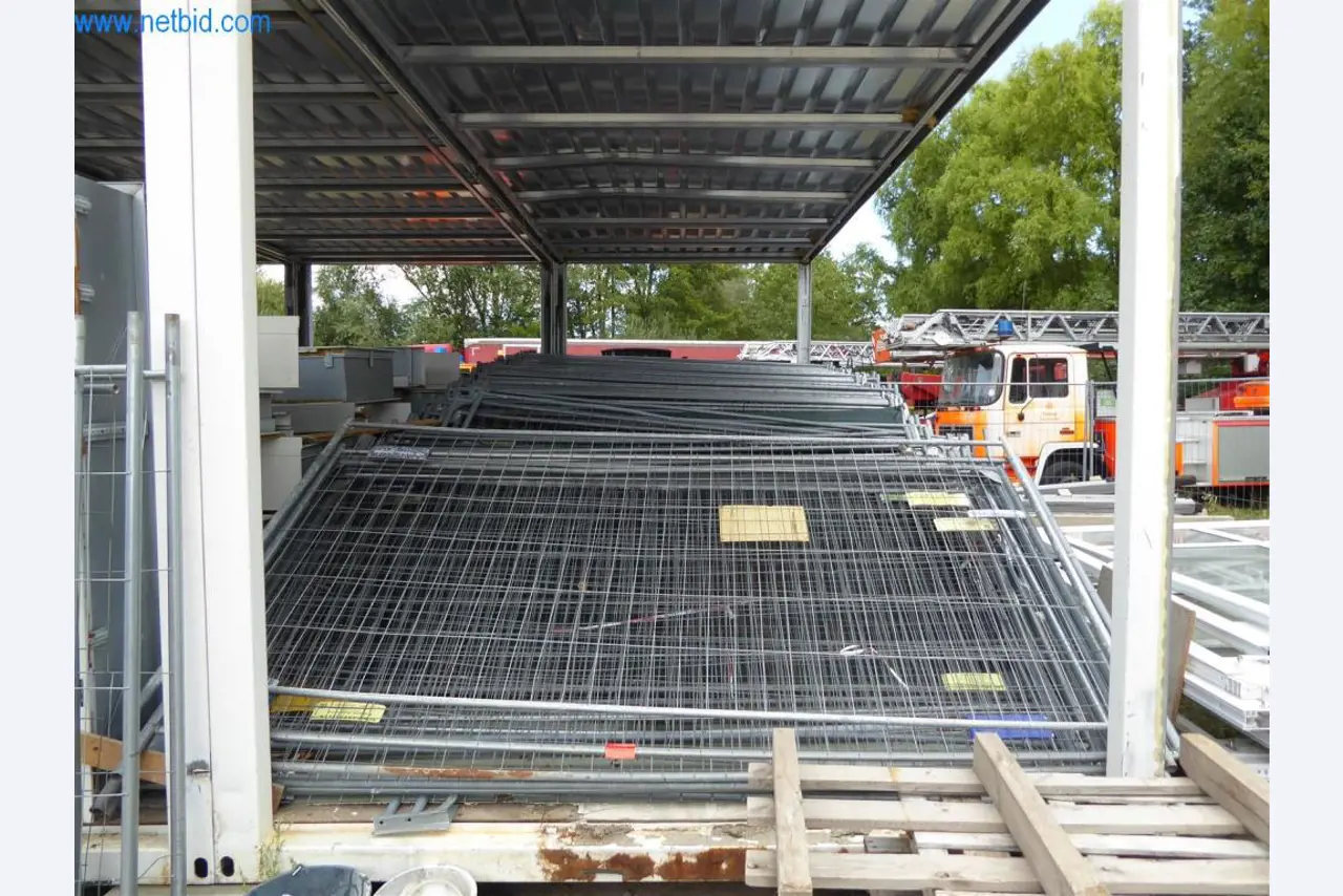 Well-maintained machines from the interior finishing and building trades sector-2