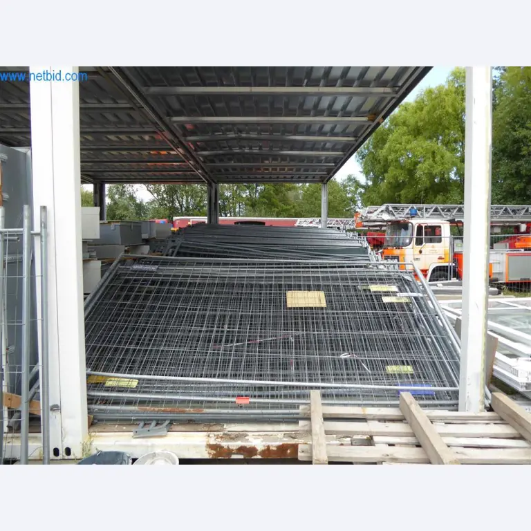 Well-maintained machines from the interior finishing and building trades sector-2