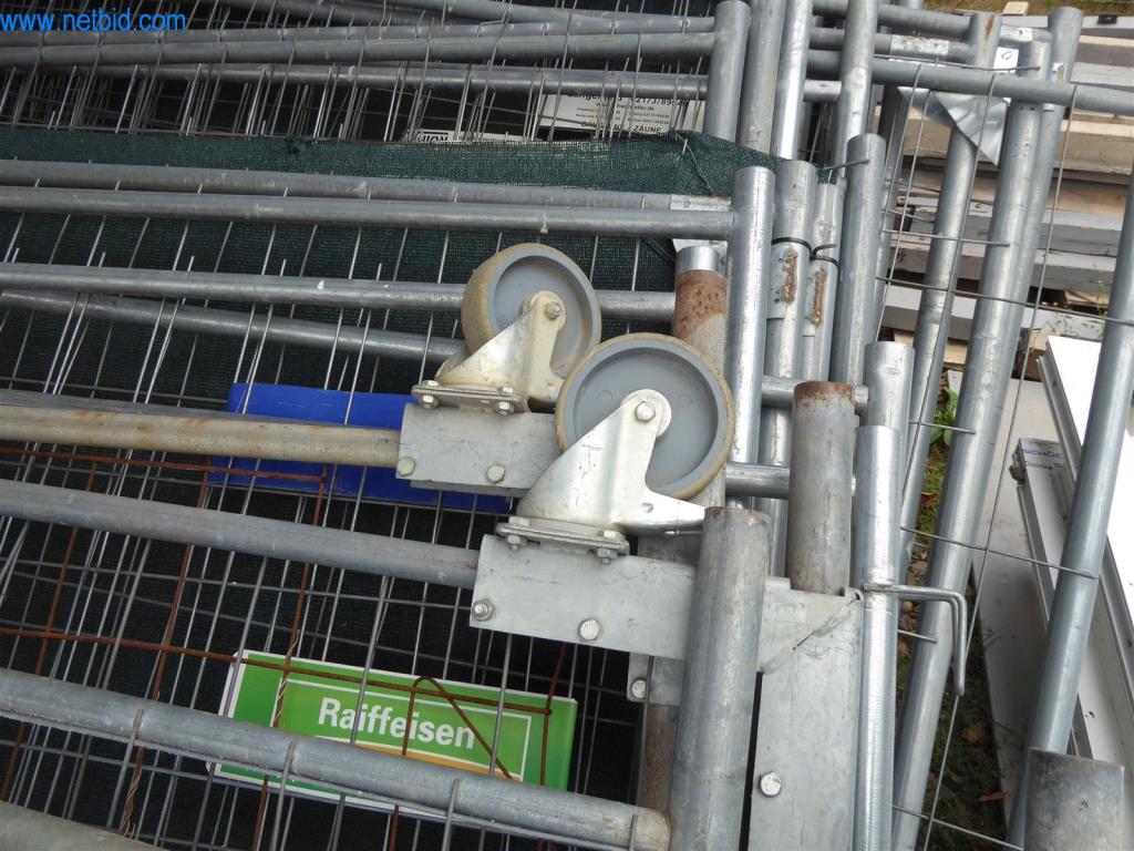 Dobro vzdrževani stroji iz sektorja notranjega oblikovanja in gradbeništva-3