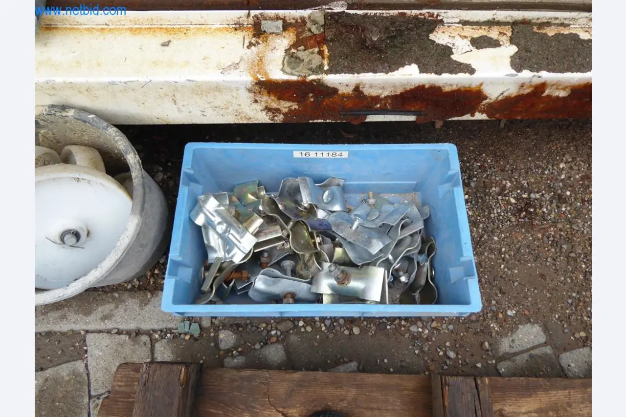 Well-maintained machines from the interior finishing and building trades sector-9