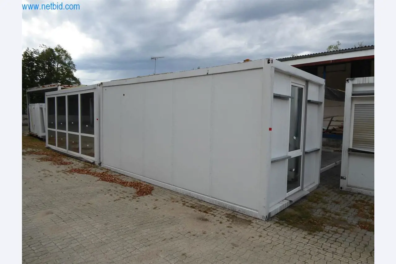 Máquinas en buen estado del sector del diseño de interiores y la construcción-1