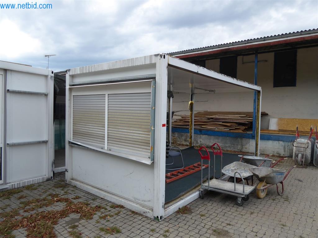 Máquinas bem conservadas do sector da decoração de interiores e da construção-3